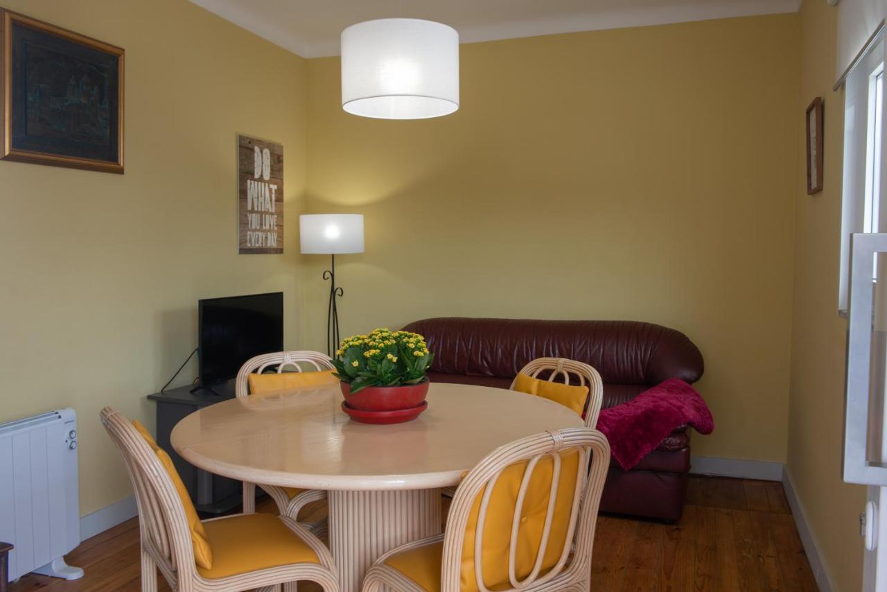 Casa Do Carvalhal - Natureza No Centro Da Cidade Guest House ซังตามาเรีย ดา เฟย์รา ภายนอก รูปภาพ